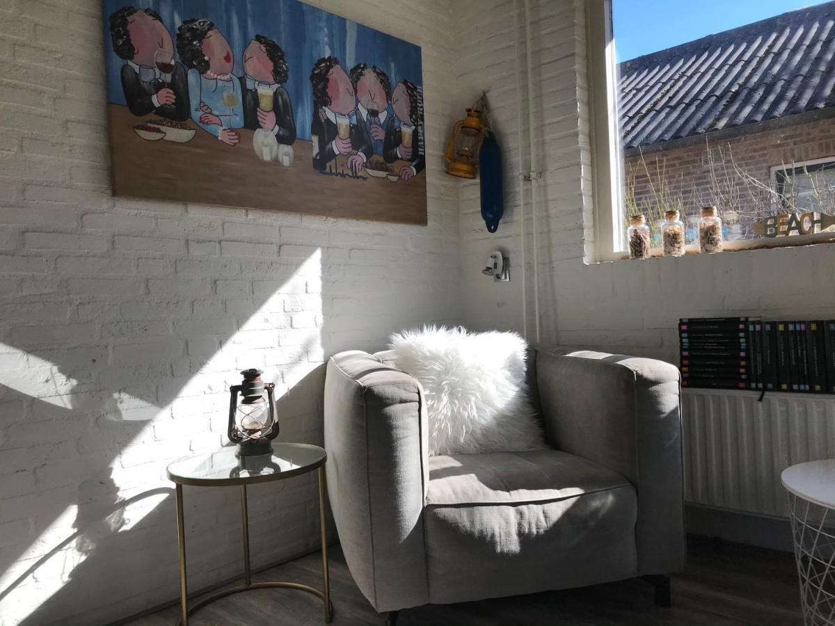 Bellemare Bungalow Lauwersmeer Mit Ueberdachte Veranda Und Eingezaeuntem Garten Anjum 외부 사진